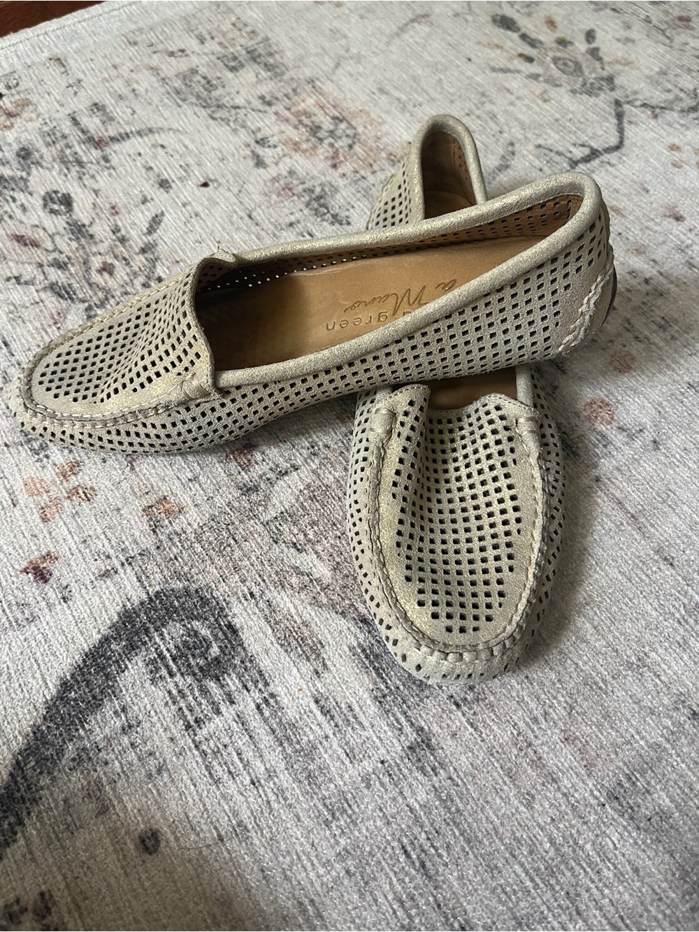 Patricia Green “Barrie” Perforated Suede Loafers Moccasins Size 6 excellent